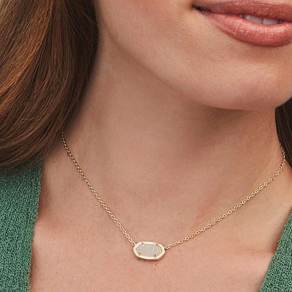Kendra Scott Elisa Necklace in Iridescent Drusy